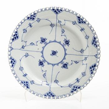 Royal Copenhagen, Two large "Blue fluted half and full lace" (Musselmalet halv- and helblond) porcelain serving dishes.