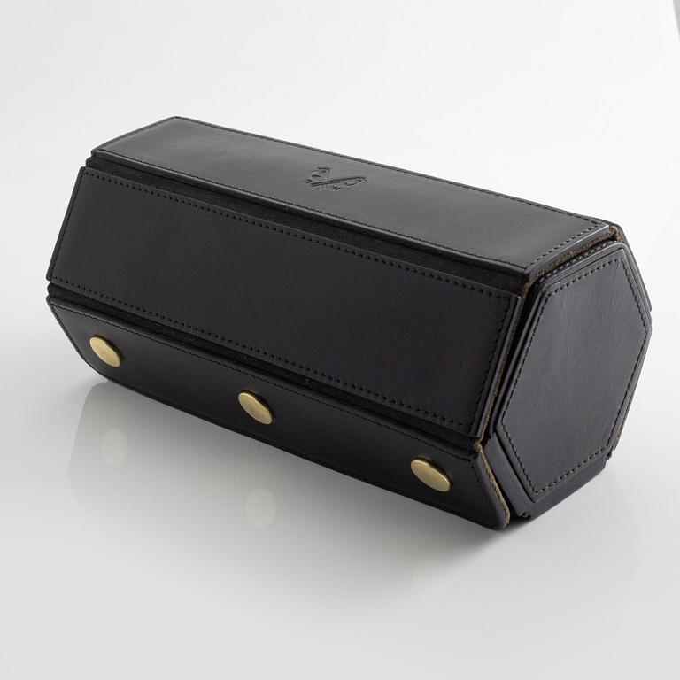 Bennett Winch, travel case, Triple Watch Roll.