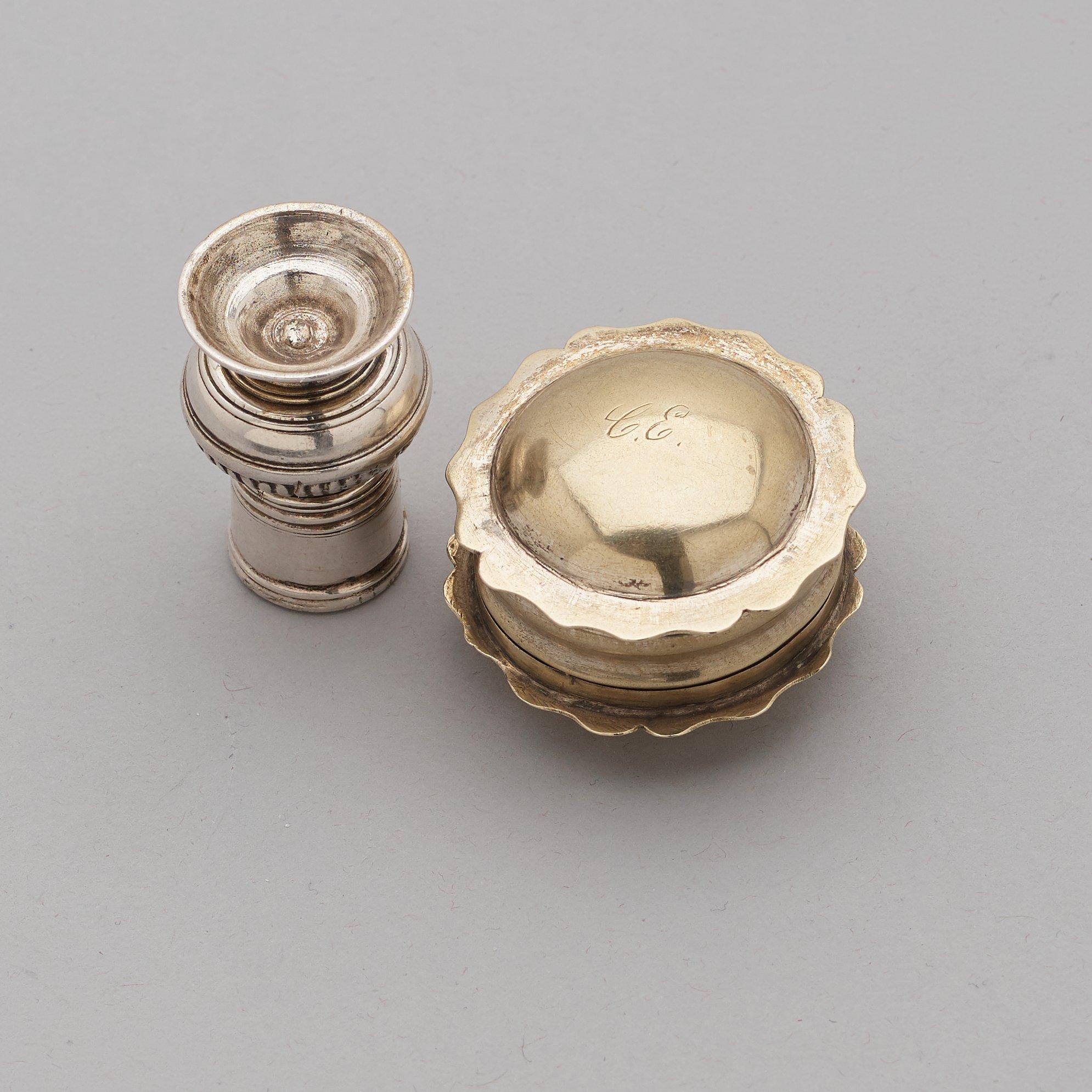 Two late Baroque 18th century snuff boxes.