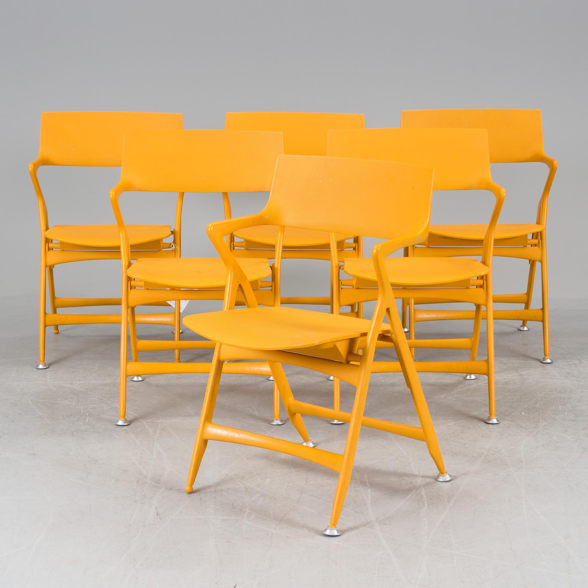 Six Italian Antonio Citterio plastic 