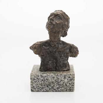 Erkki Mykrä, Bust of a Woman.