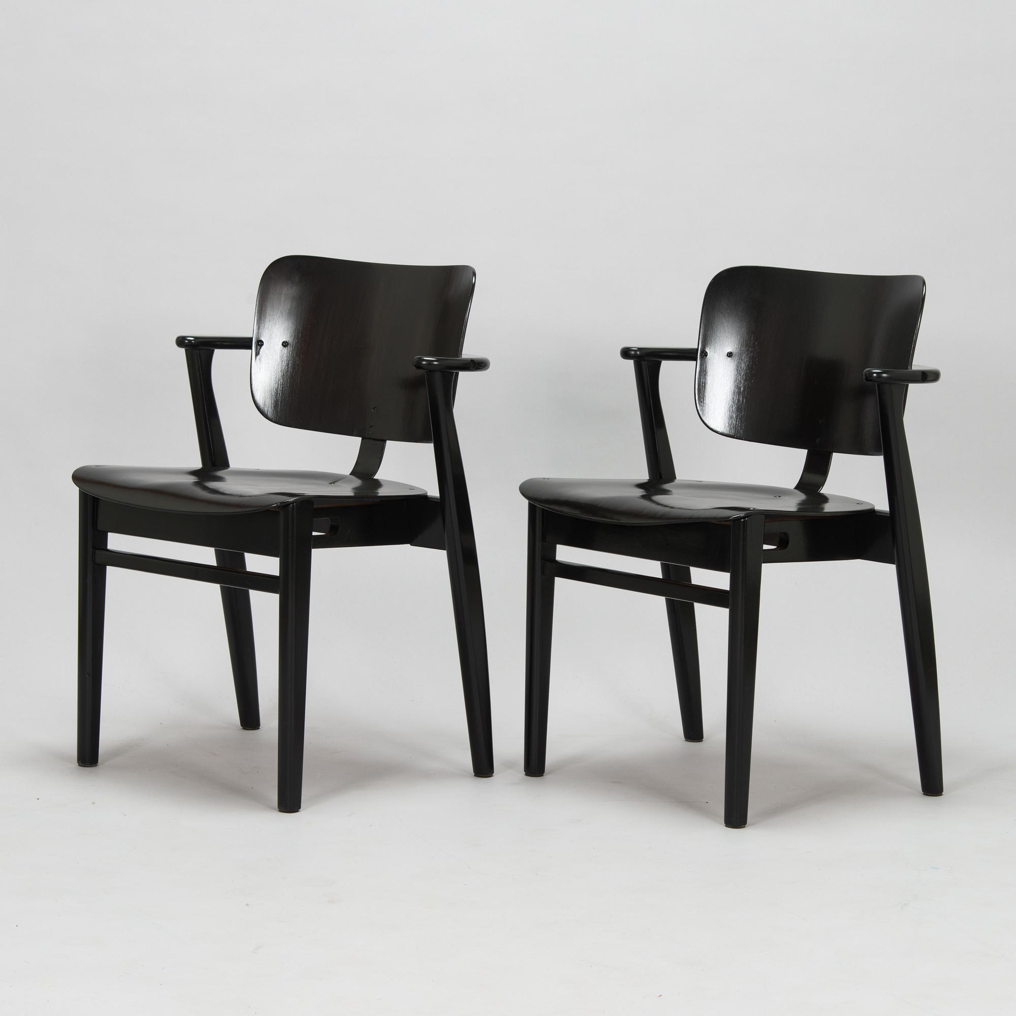 Ilmari Tapiovaara, a set of four mid-20th-century 'Domus' chairs, for Keravan Puutoellisuus, Finland.