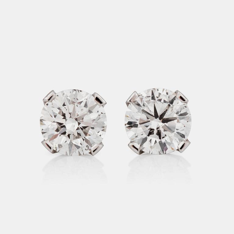 ÖRHÄNGEN med briljantslipade diamanter totalt ca 4.00 ct. Kvalitet ca F-G/SI.