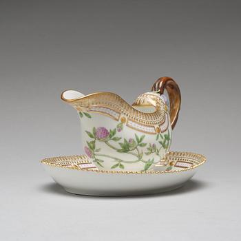 SÅSSNIPA, porslin. "Flora Danica", Royal Copenhagen, Danmark, 1900-tal.