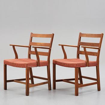 HANS J WEGNER, a pair of chairs, model "142", FDB Møbler, Denmark 1940's.