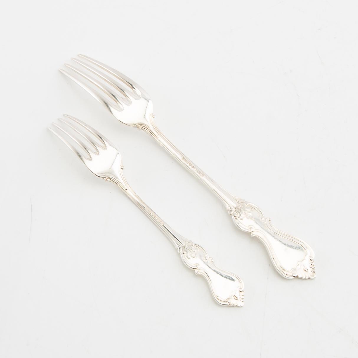 Cutlery, 86 dlr "Olga" silver CG Hallberg Stockholm 1950s.