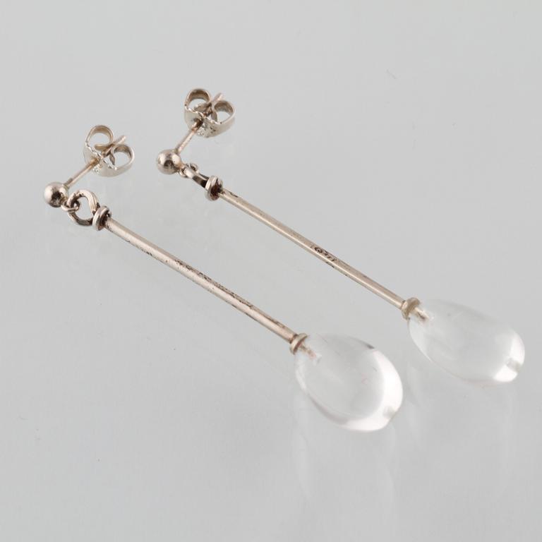 ÖRHÄNGEN, sterlingsilver med bergkristall, Georg Jensen. Vikt 5,3 gram.