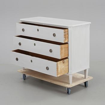 BYRÅ, Gustaviansk stil, sent 1800-tal.