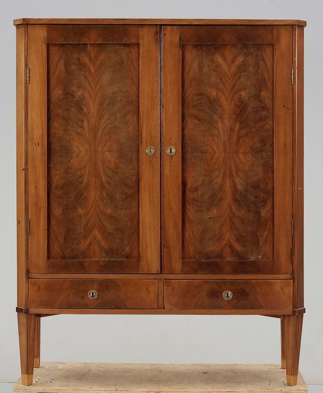 SKÅP, 1800-talets första hälft/mitt.