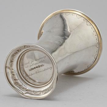 POKAL, silver, CGH, Stockholm, 1947, vikt 458 g.