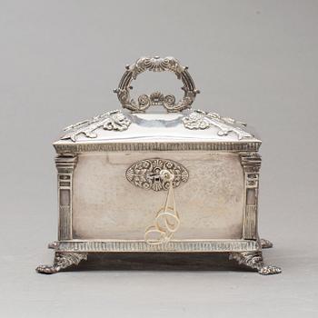 SOCKERSKRIN, silver, senempire, Gustaf Möllenborg, Stockholm, 1828. Vikt 1035 g.