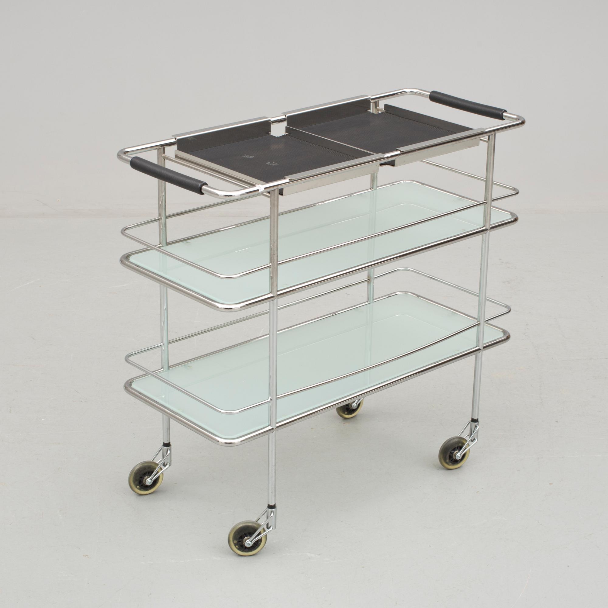 SERVERINGSVAGN, Lammhults, 2000-tal.