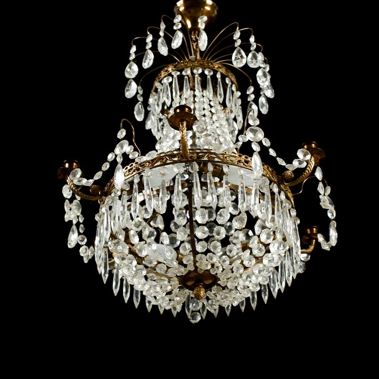 LJUSKRONA, empirestil, 1900-talets första hälft. Höjd 60 cm.