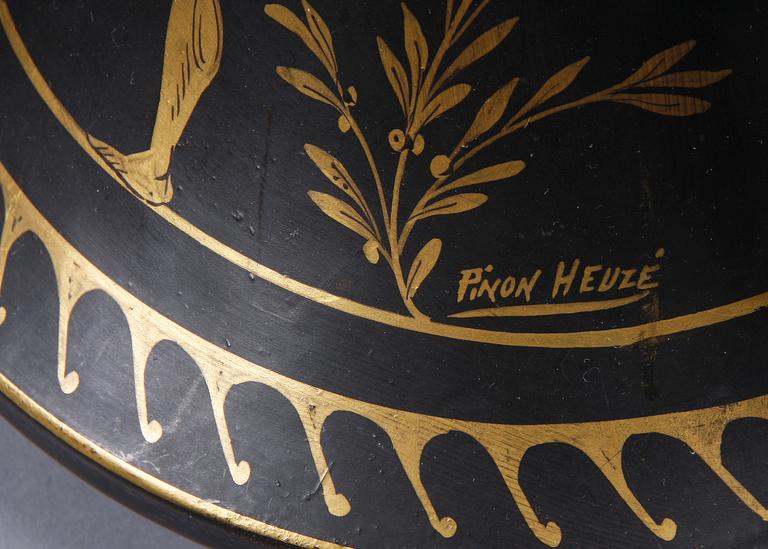 VASER, ett par, fajans, Pinon Heuzé, Sevres, sign. 1900-talets första hälft.