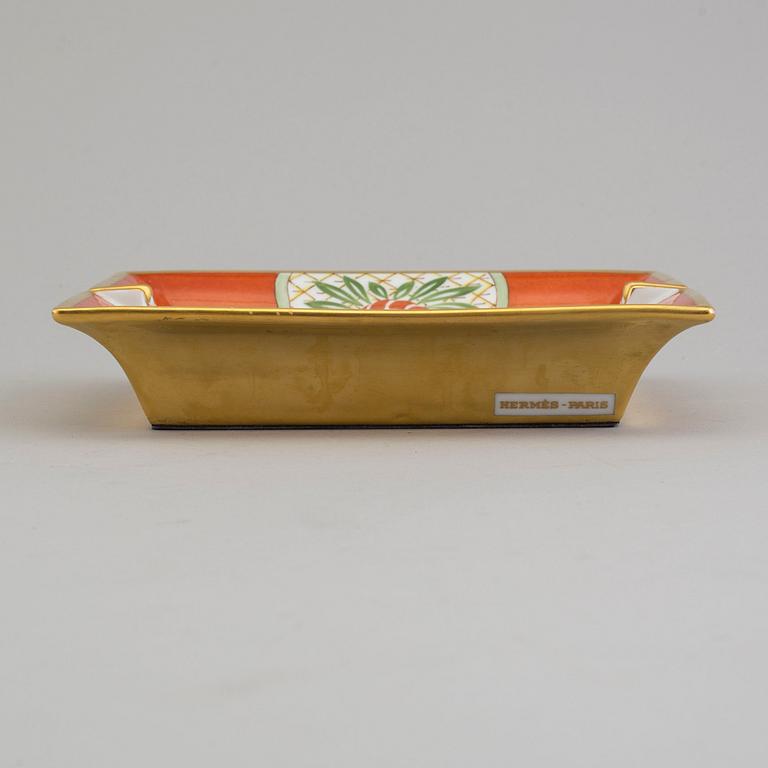 A Hermès dish, Paris, 20th century.