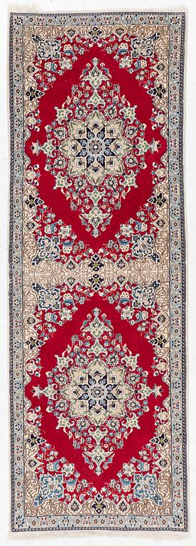 Matta, orientalisk, silkeinslag, 250 x 87 cm.