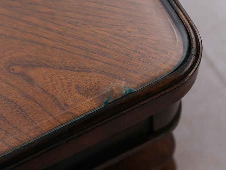 BORD, 1900-talets första hälft.