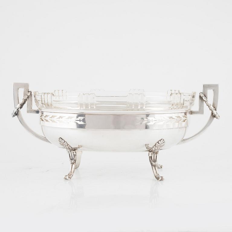 A Swedish silver and glass Jardinière/bowl, mark of K Anderson, Stockholm, early 20th century.