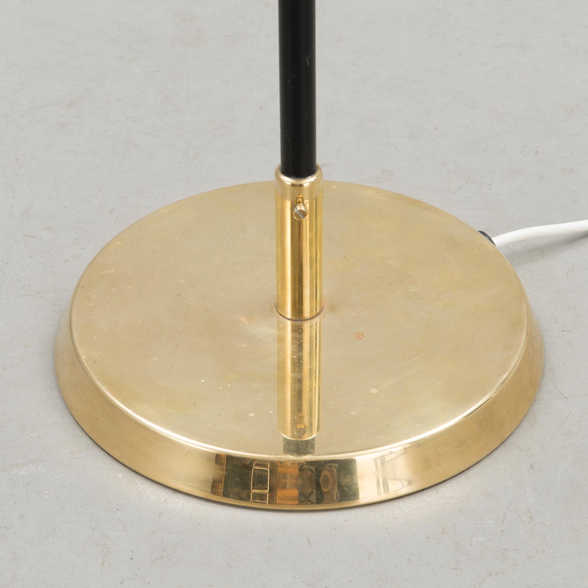 MARIA LINDEMAN, GOLVLAMPA, K10-2, Idman, 1900-talets mitt.