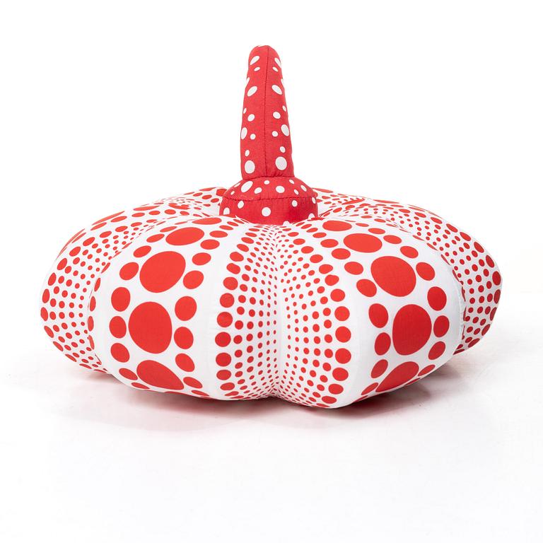Yayoi Kusama, efter, “Soft Sculpture Pumpkin”.