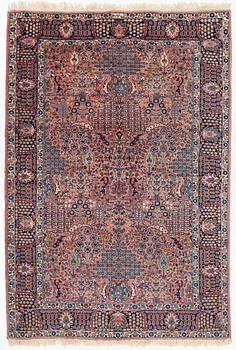 Carpet, Tabriz, approx. 300 x 200 cm.