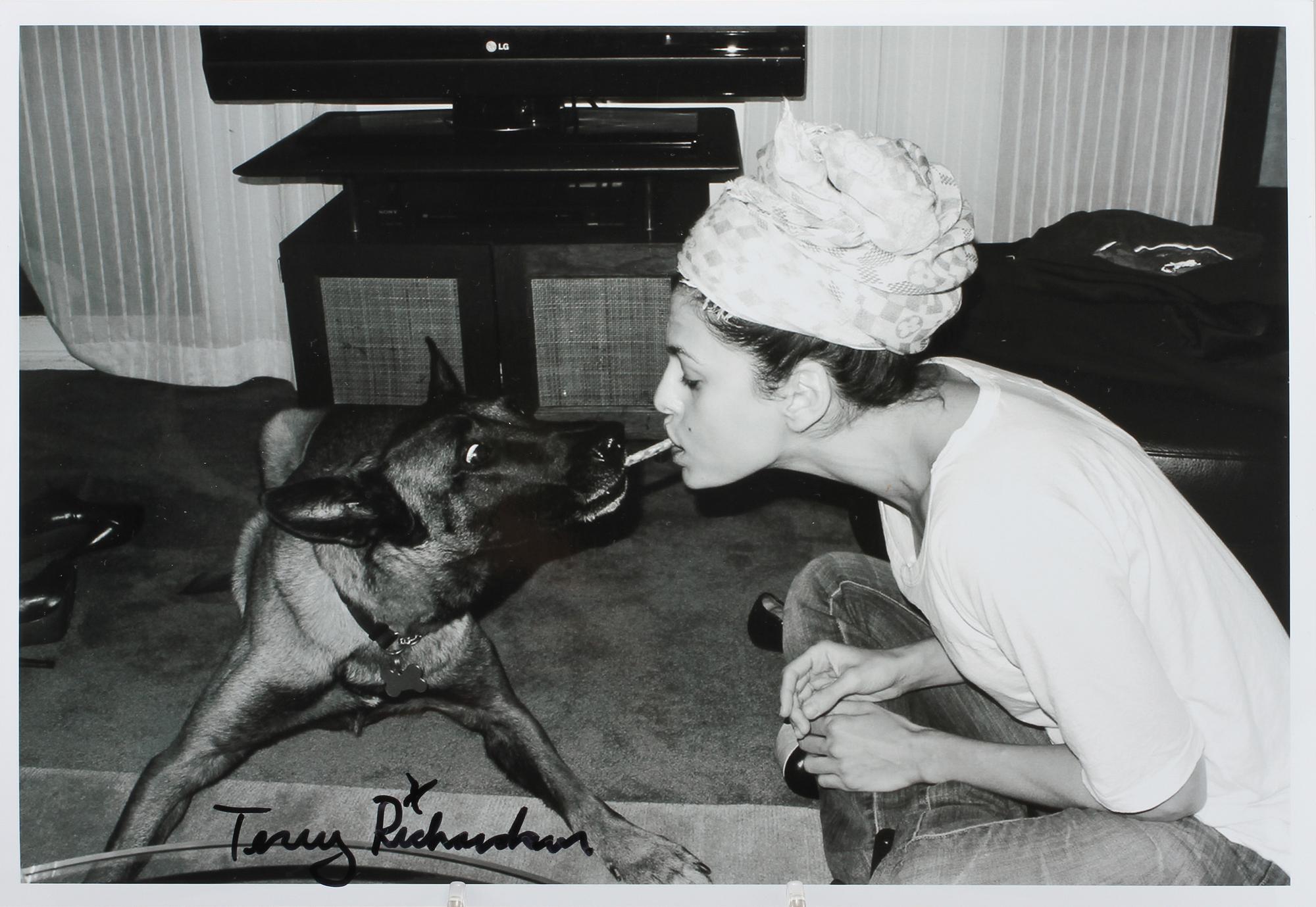 AUTOGRAFBILD, signerad Terry Richardson, 2000-tal.