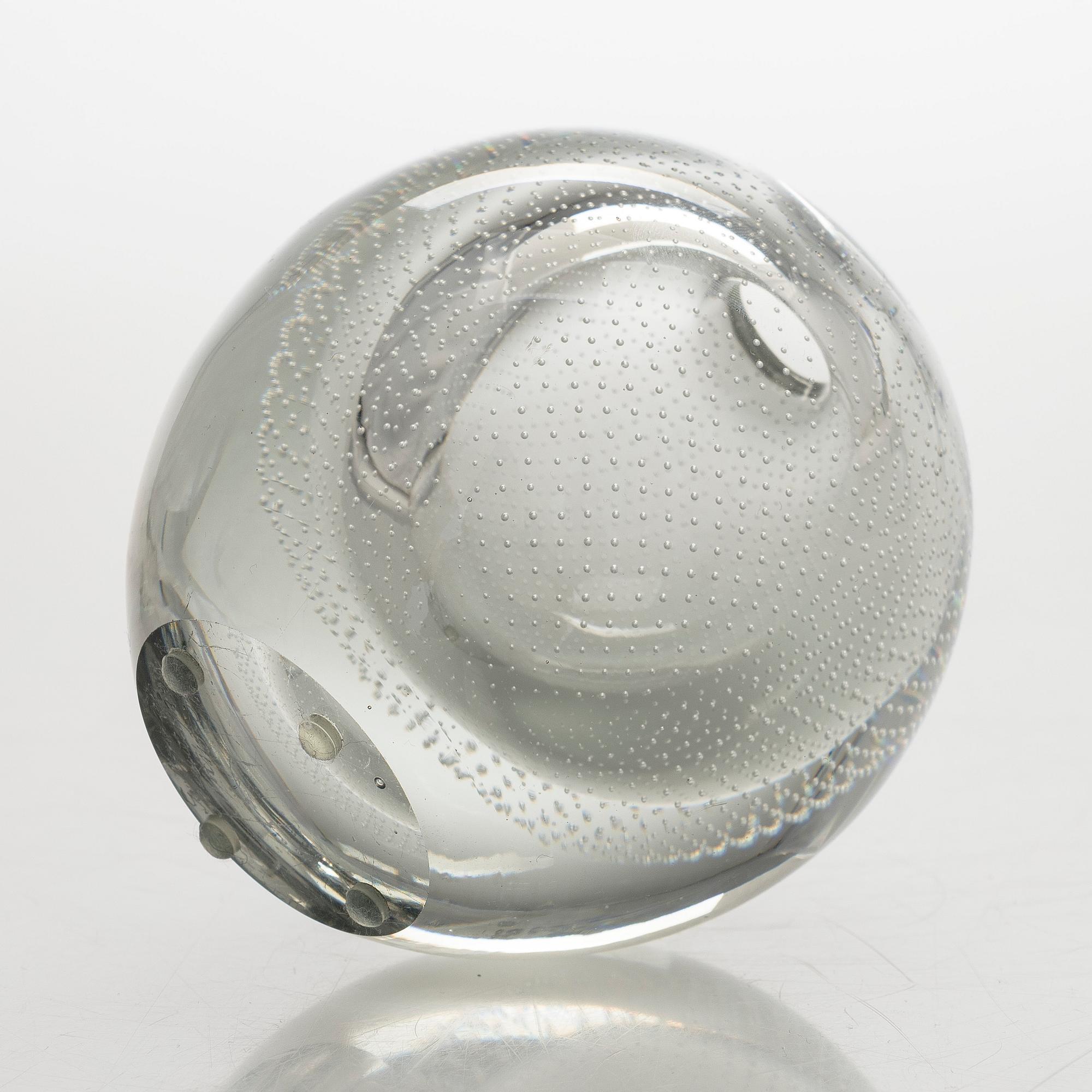 Gunnel Nyman, vas, modell "GN 17", signerad G. Nyman Nuutajärvi Notsjö -54. Formigiven 1947.