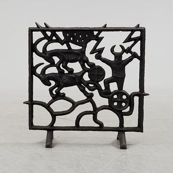 A 1960´s cast iron fire screen by Olle Hermansson for Husqvarna.
