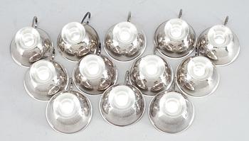 PUNSCHBÄGARE, 12 st, silver, Ceson Guldvaru Ab, Göteborg, 1972. Vikt ca 389g.