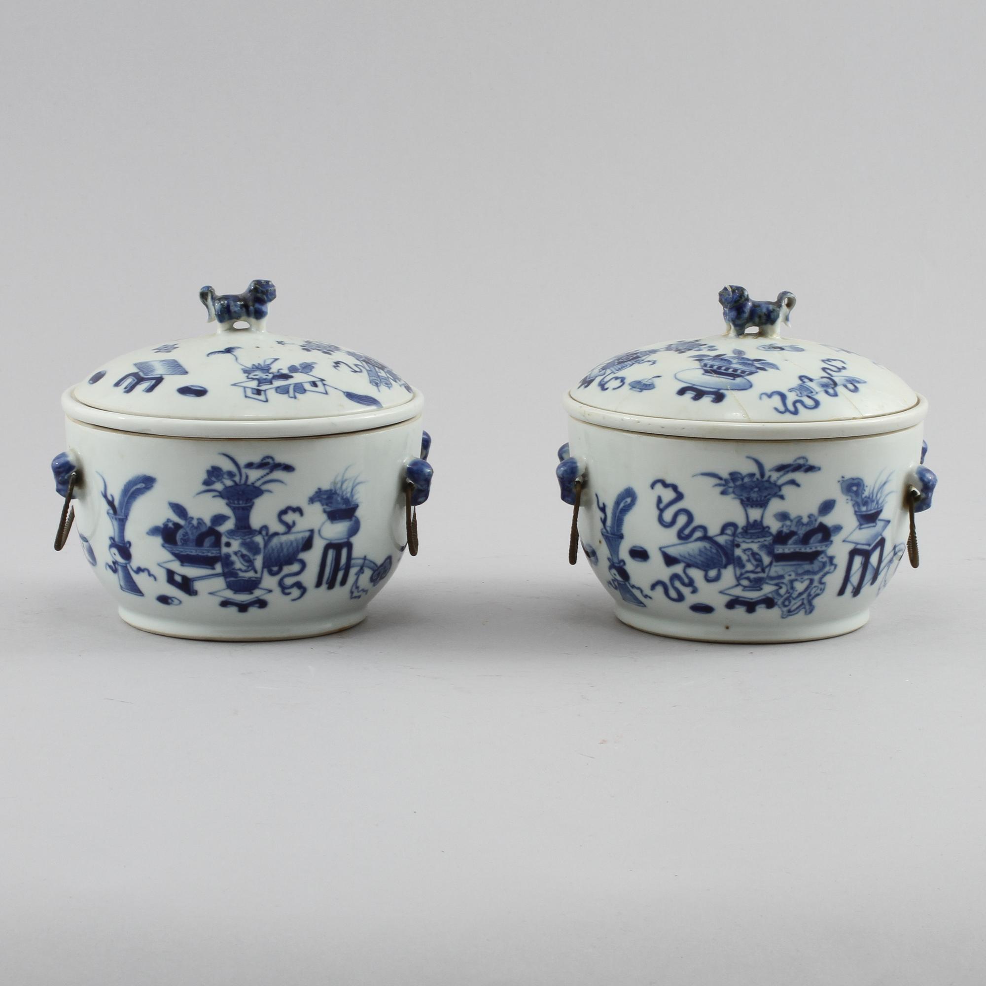 KANISTRAR, ett par, porslin, Kina, 1900-tal.