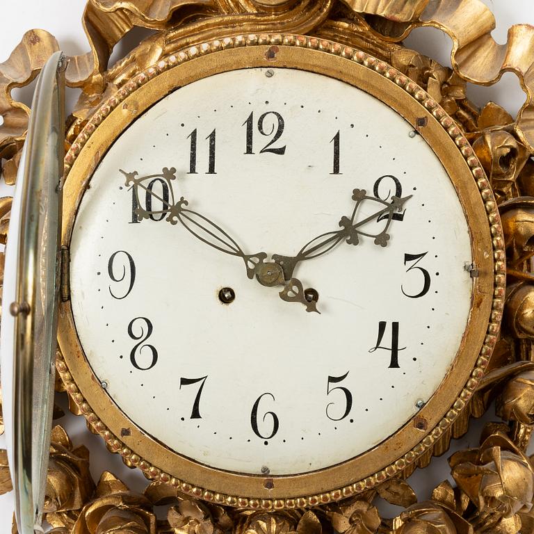 Wall clock, 19th century.