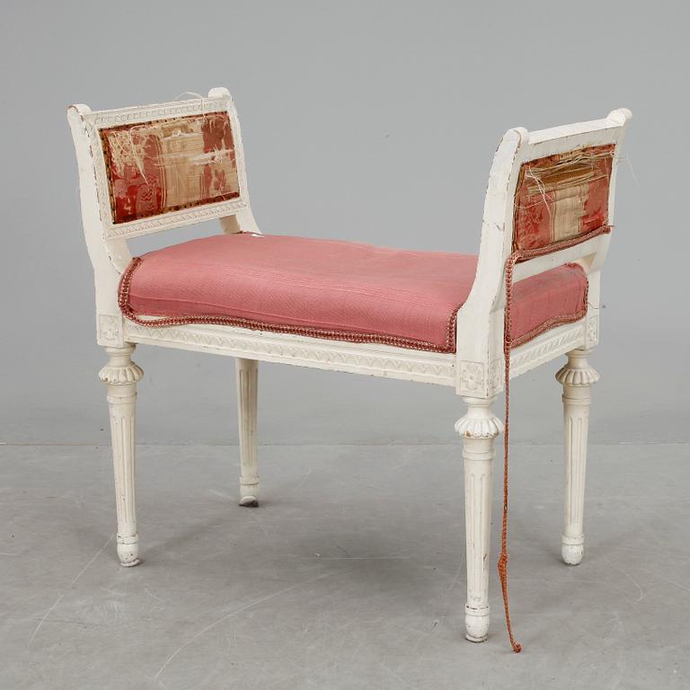 BANKETT, gustaviansk stil, 1900-talets första hälft.
