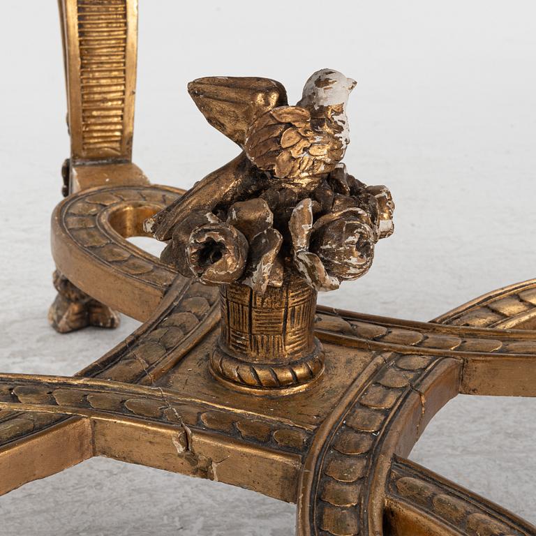 Salongsbord, historiserande stil, sent 1800-tal.