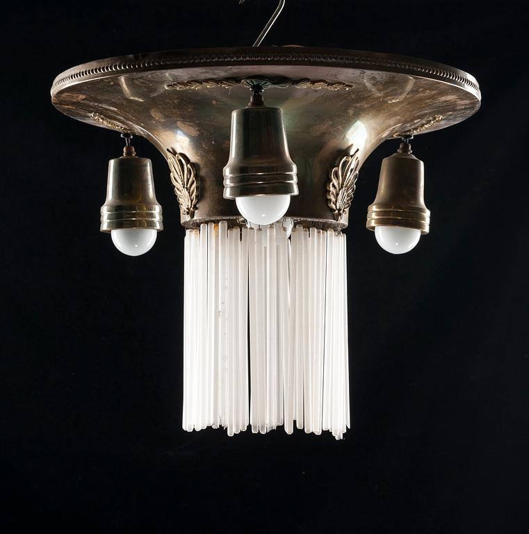 TAKLAMPA, jugend, tidigt 1900-tal. Höjd 33 cm.