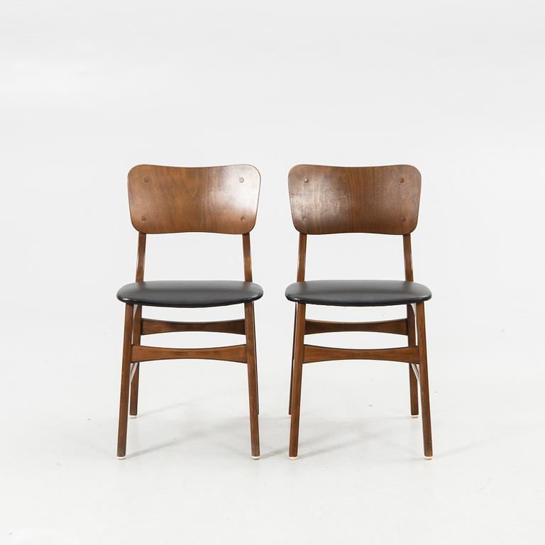 Ib Kofod-Larsen, chairs, a pair, Denmark, mid-20th century.
