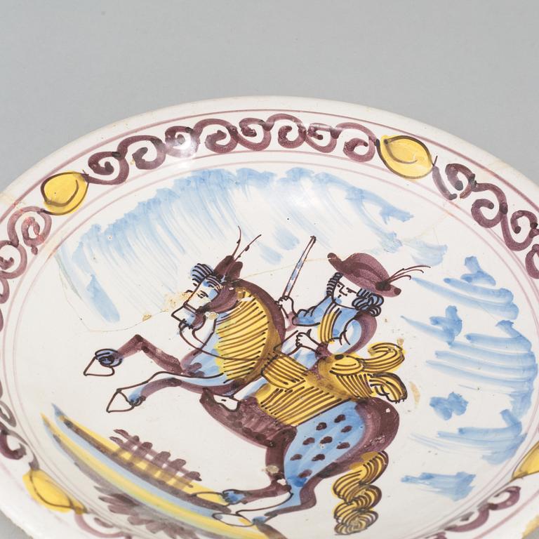 A faiance dish, 18th Century.