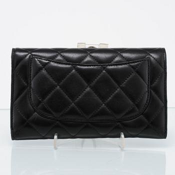 PLÅNBOK, Chanel.