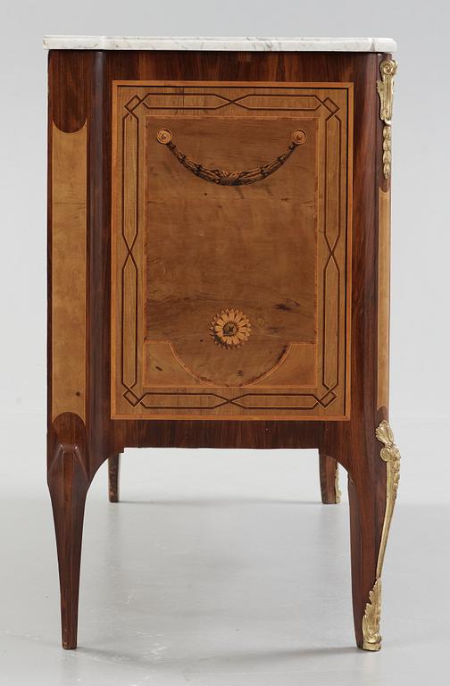 A Royal commode made by Georg Haupt 1782 for prince Karl Gustav, Duke of Småland, the second son of Gustav III.