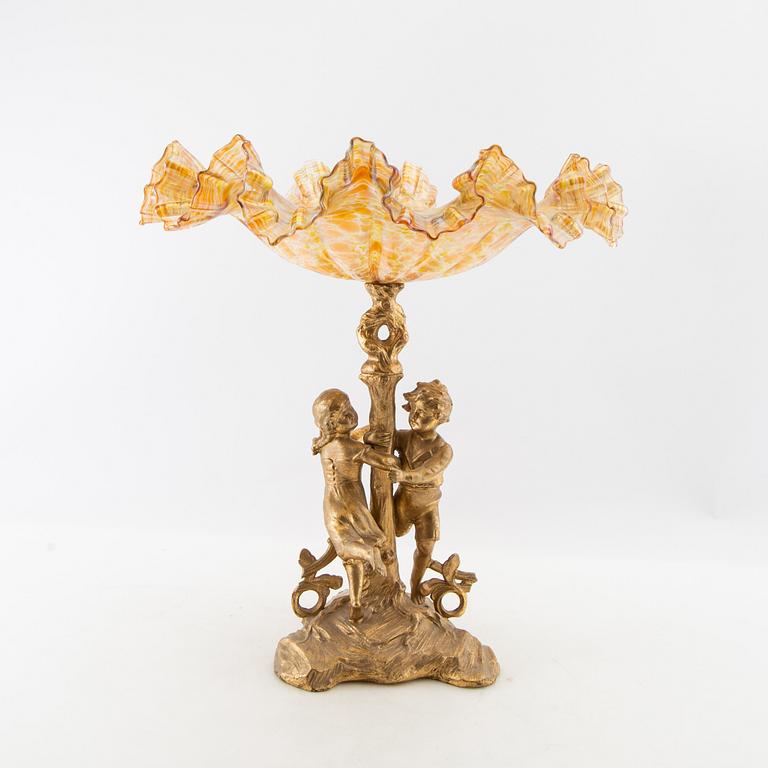 Goblet on foot, early 20th century.