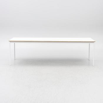 Mika Tolvanen, dining table "Base", Muuto,