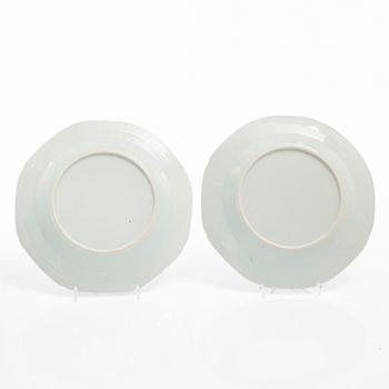 A group of six Chinese blue and white dishes, Qing dynasty, 18th and 19th century.