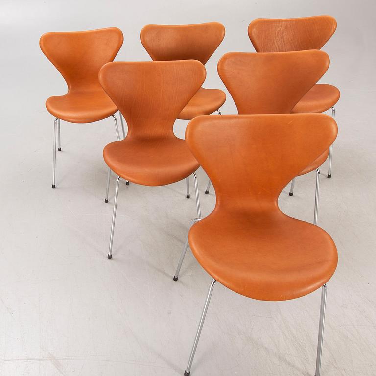 Arne Jacobsen, stolar 6 st "Sjuan" för Fritz Hansen Danmark, 1900-talets senare hälft.