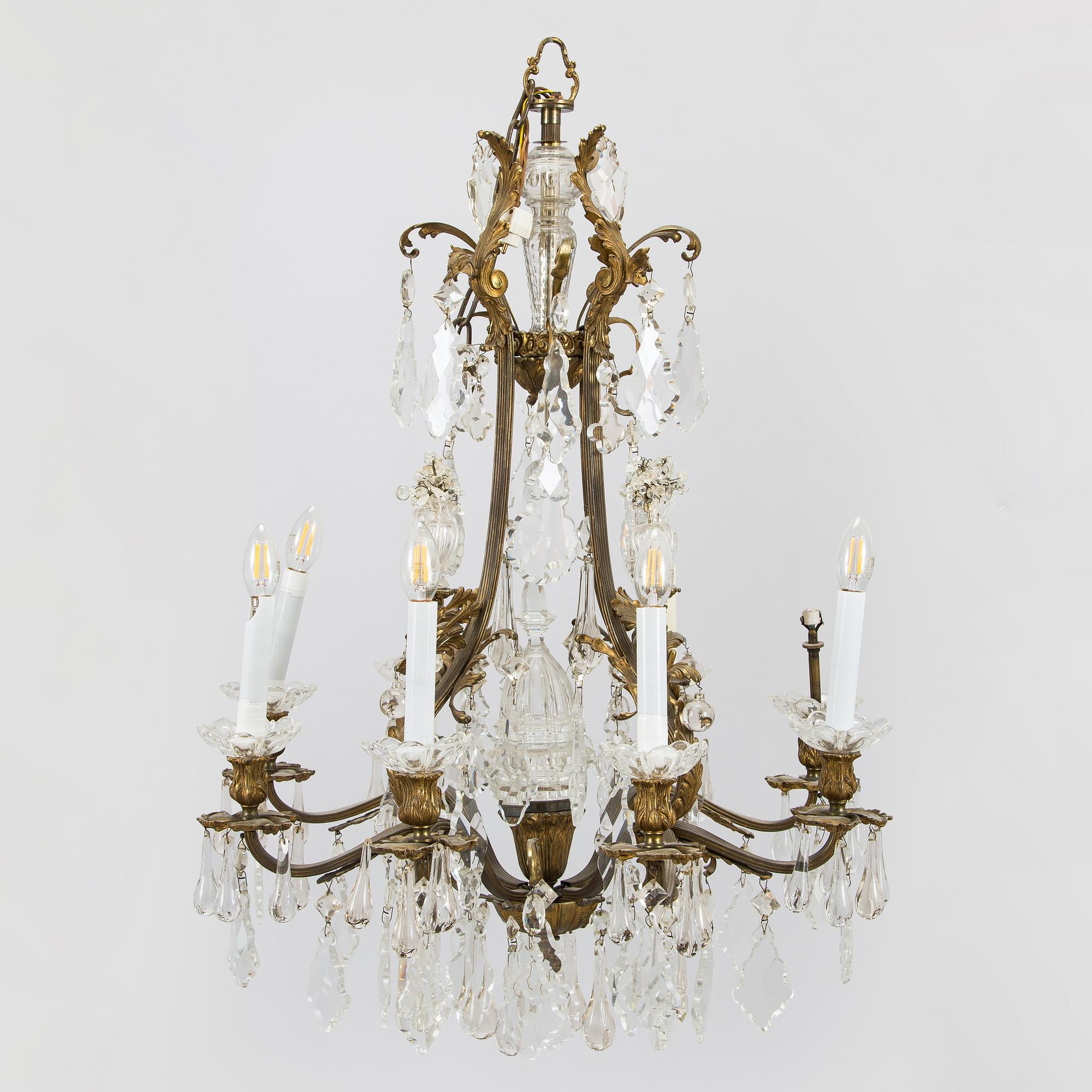 A chandelier, late 19th century.