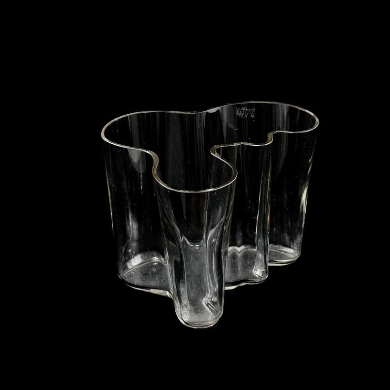 VAS, glas, "Savoy" Alvar Aalto, Finland, signerad, 1900-tal.