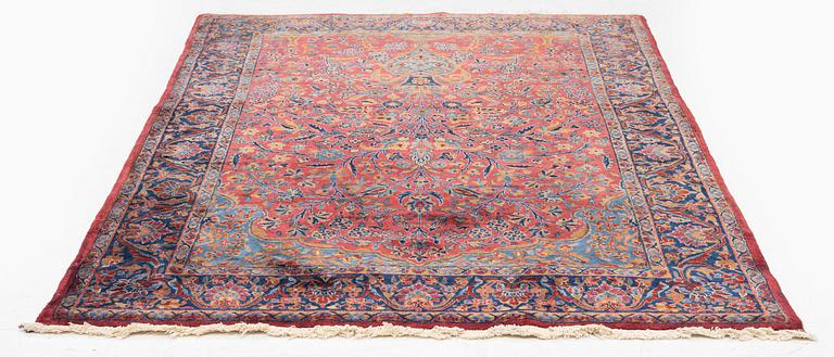 An antique Manchester Kashan rug, c. 197 x 126 cm.