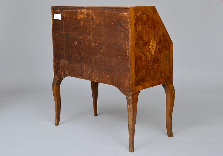 A SECRETAIRE CHEST, 18th century Sweden.