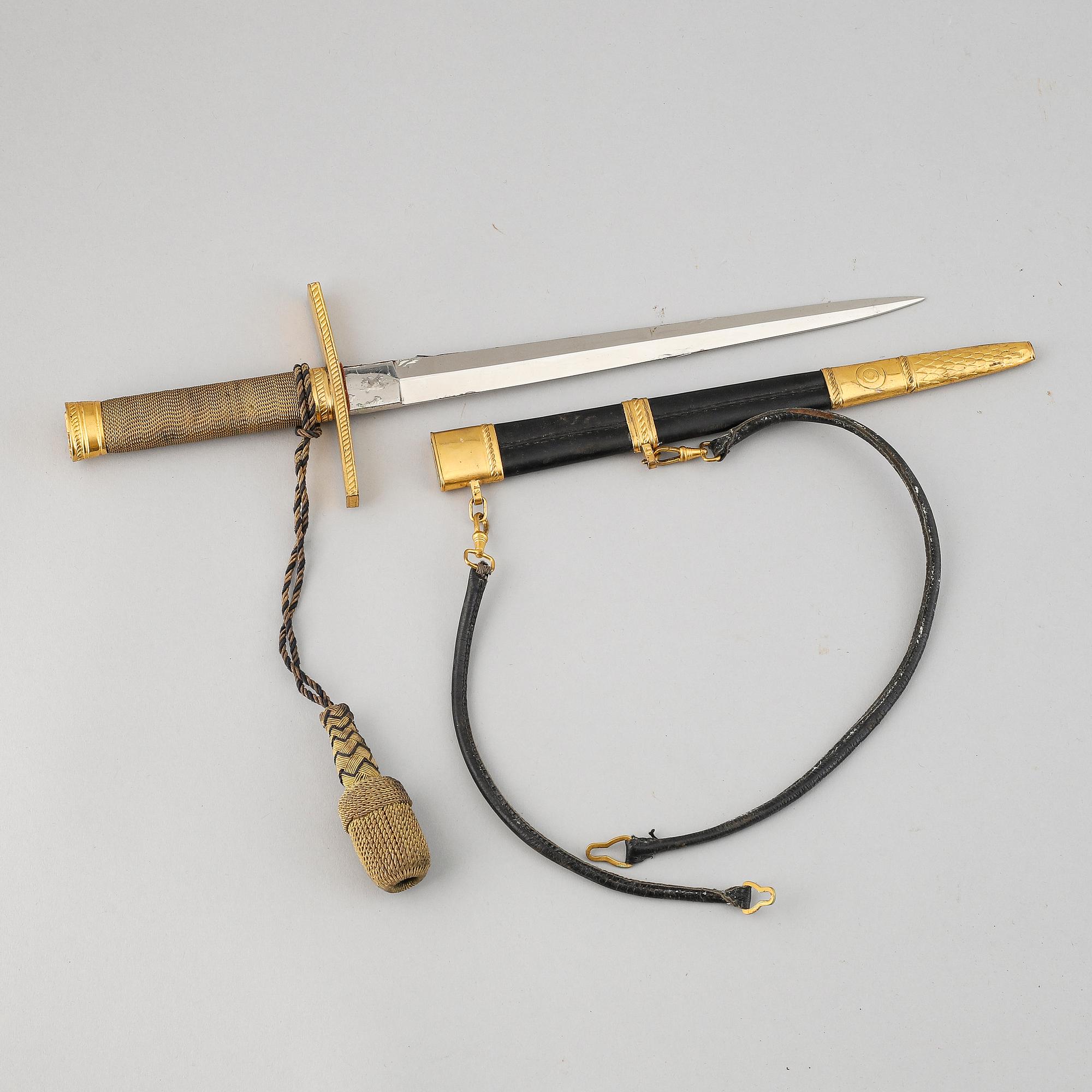 A Swedish Airforce officer's dagger 1952 pattern.