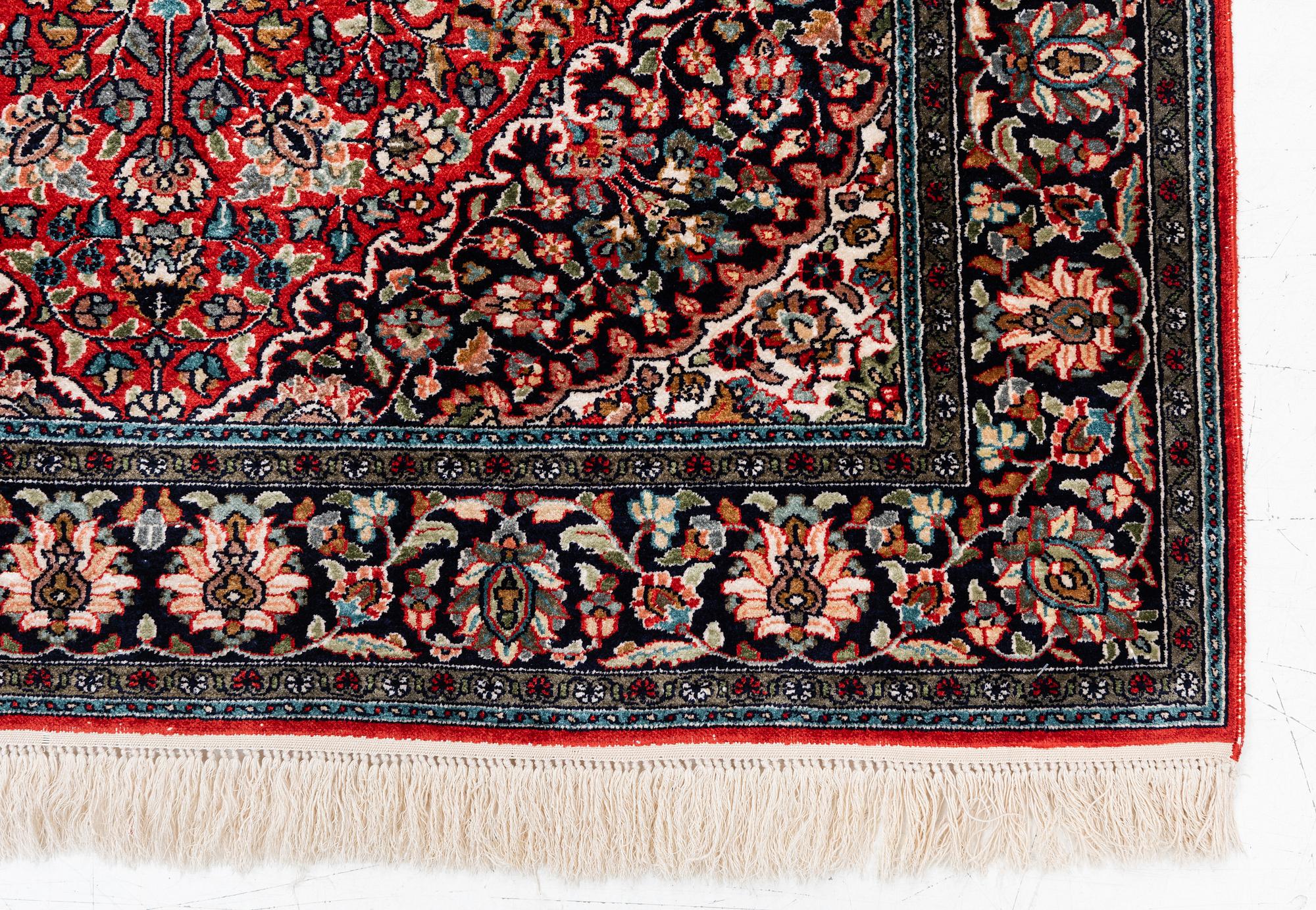 Carpet, silk Ghom,  179 x 122 cm.