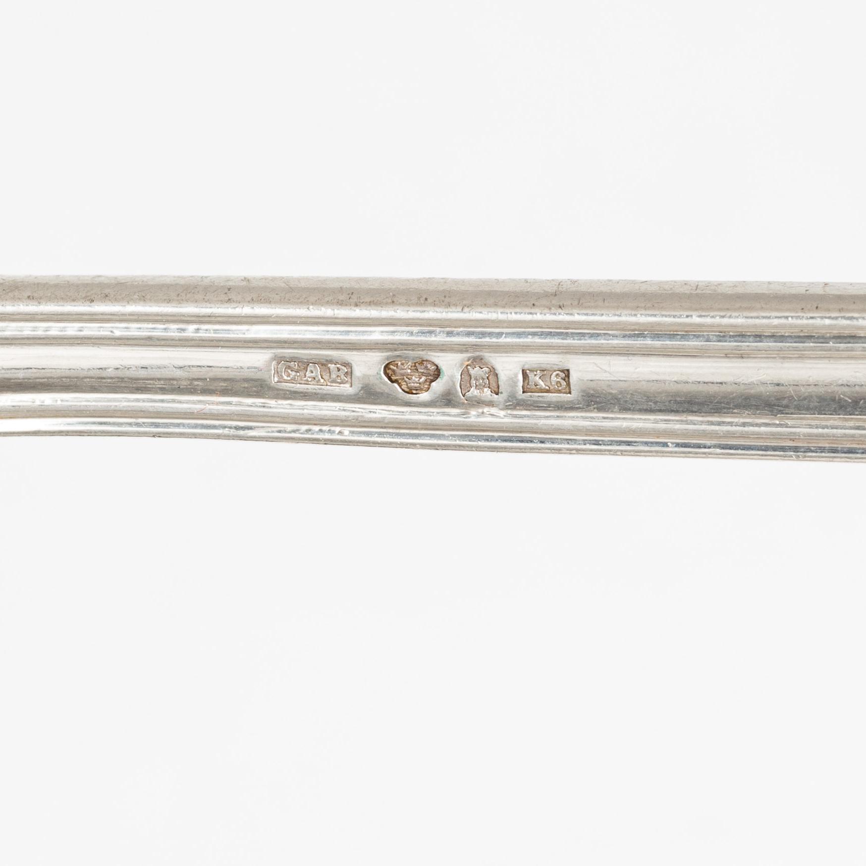 Serveringsbestick, silver, 7 st, varierande modeller, Sverige, Norge, & Danmark, mestadels 1900-tal.