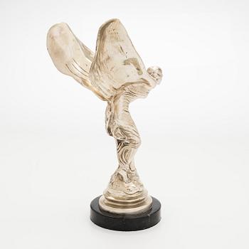 Skulptur, "Spirit of Ecstacy", symbol för Rolls-Royce, 1900-tal.